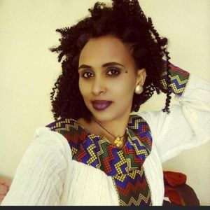 Meet your Posher, Helen